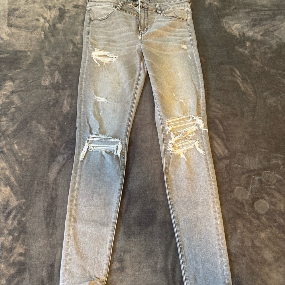 Distressed Gray Women's Jeans